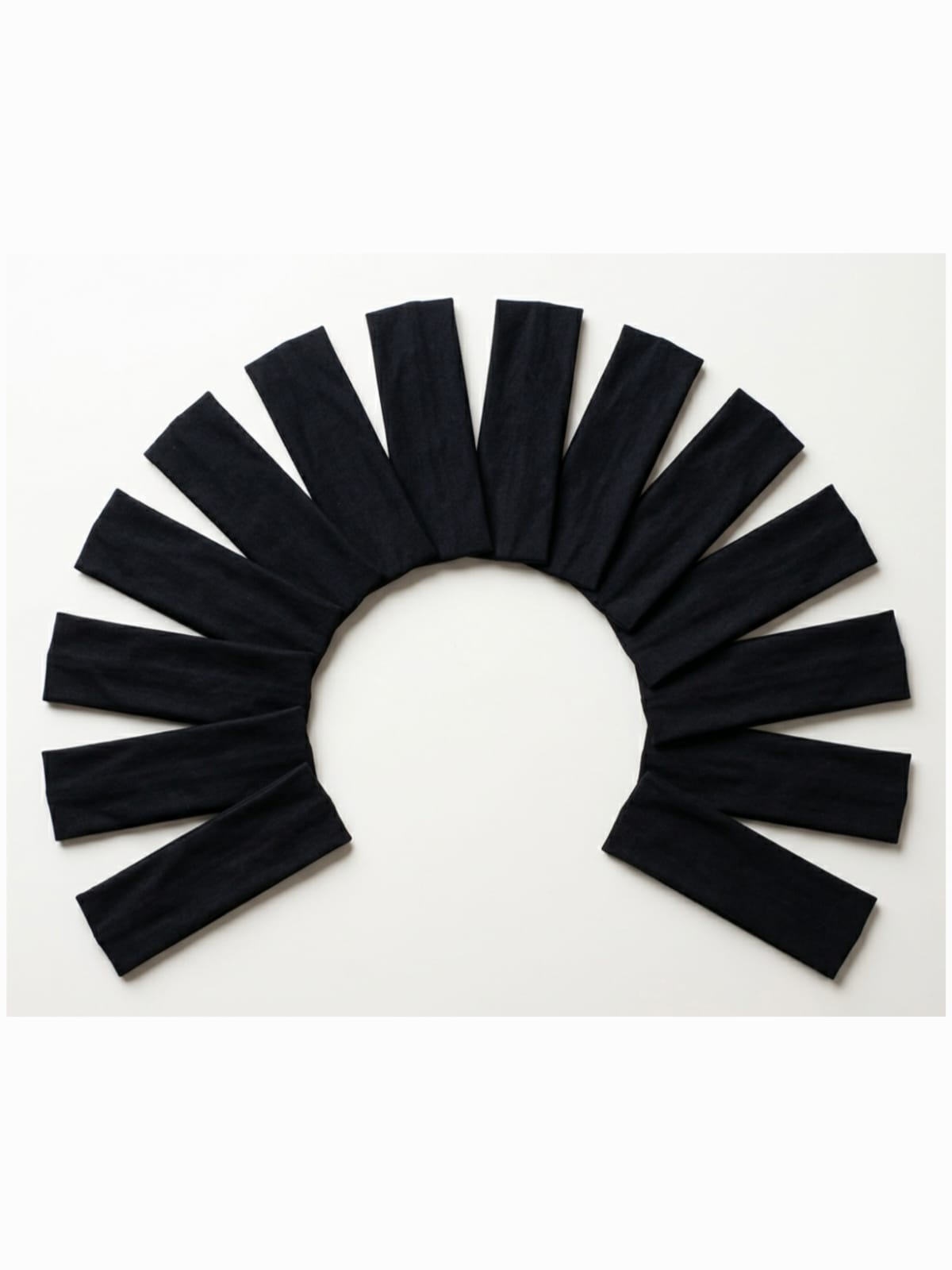 SET DE 14 PIEZAS DE VINCHAS EN COLO NEGRO