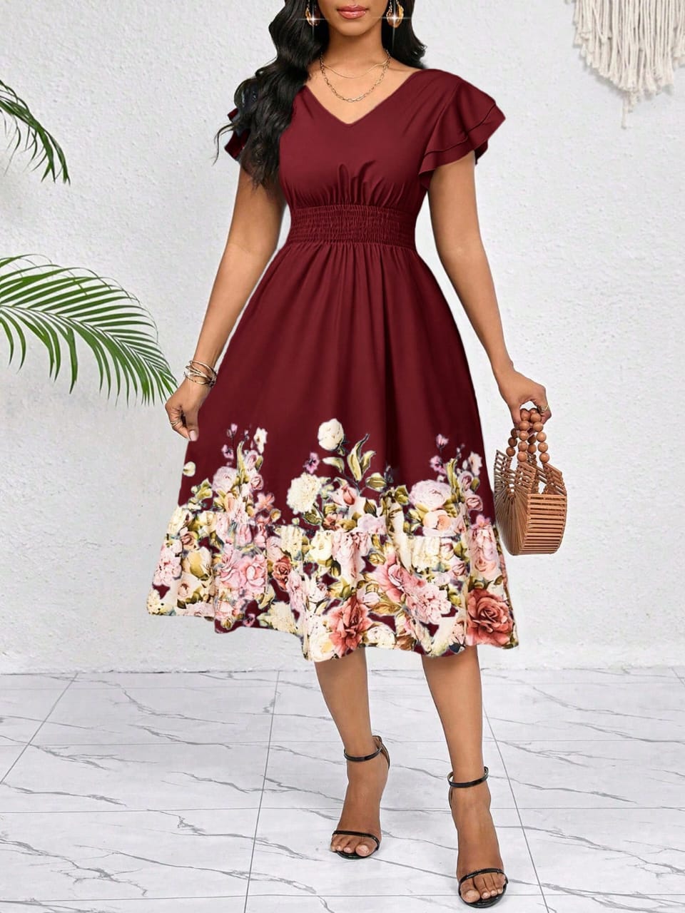 VESTIDO DE MUJER CUELLO V CON ESTAMPADO FLORAL