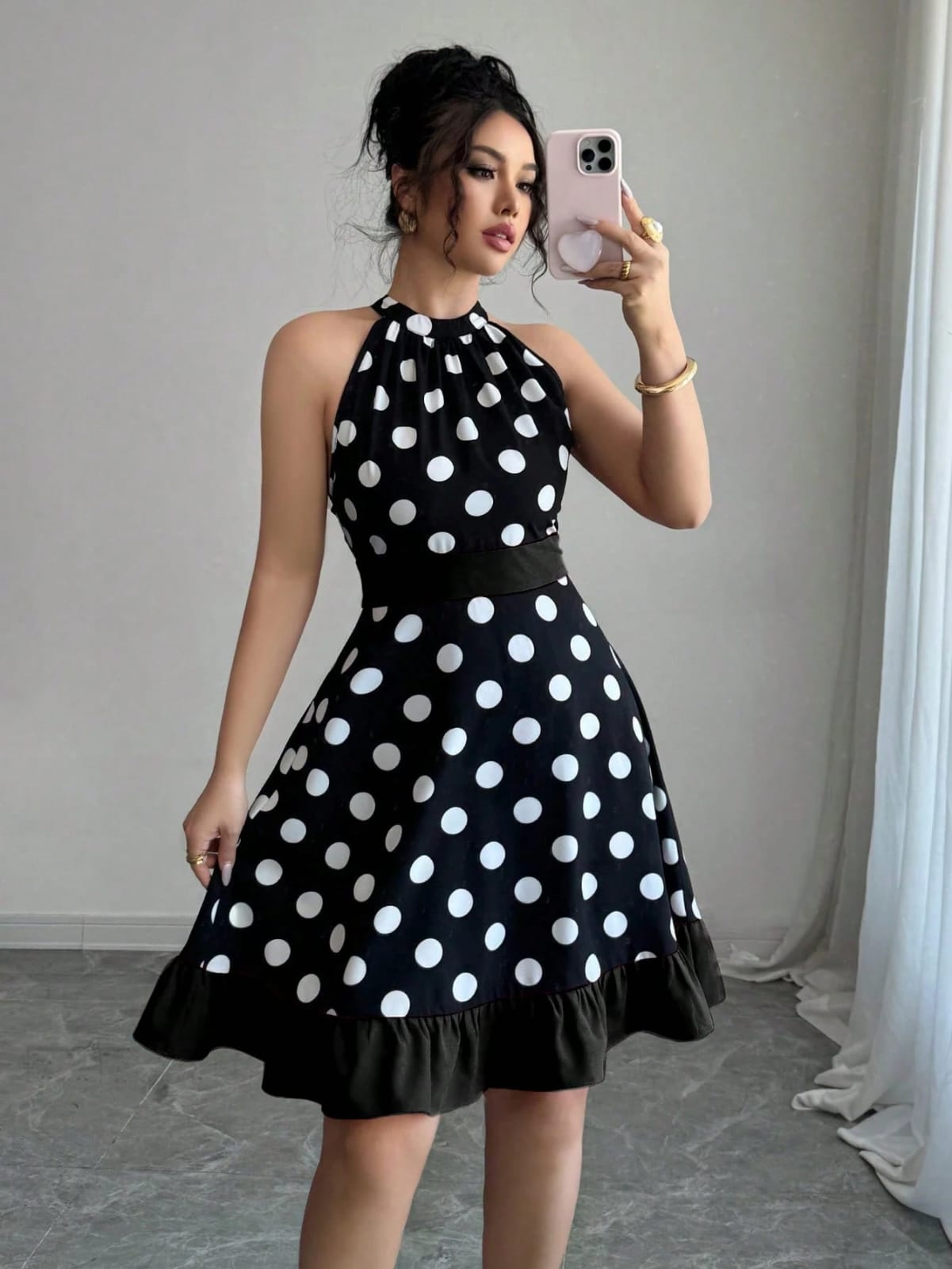 VESTIDO DE MUJER CON ESTAMPADO DE LUNARES