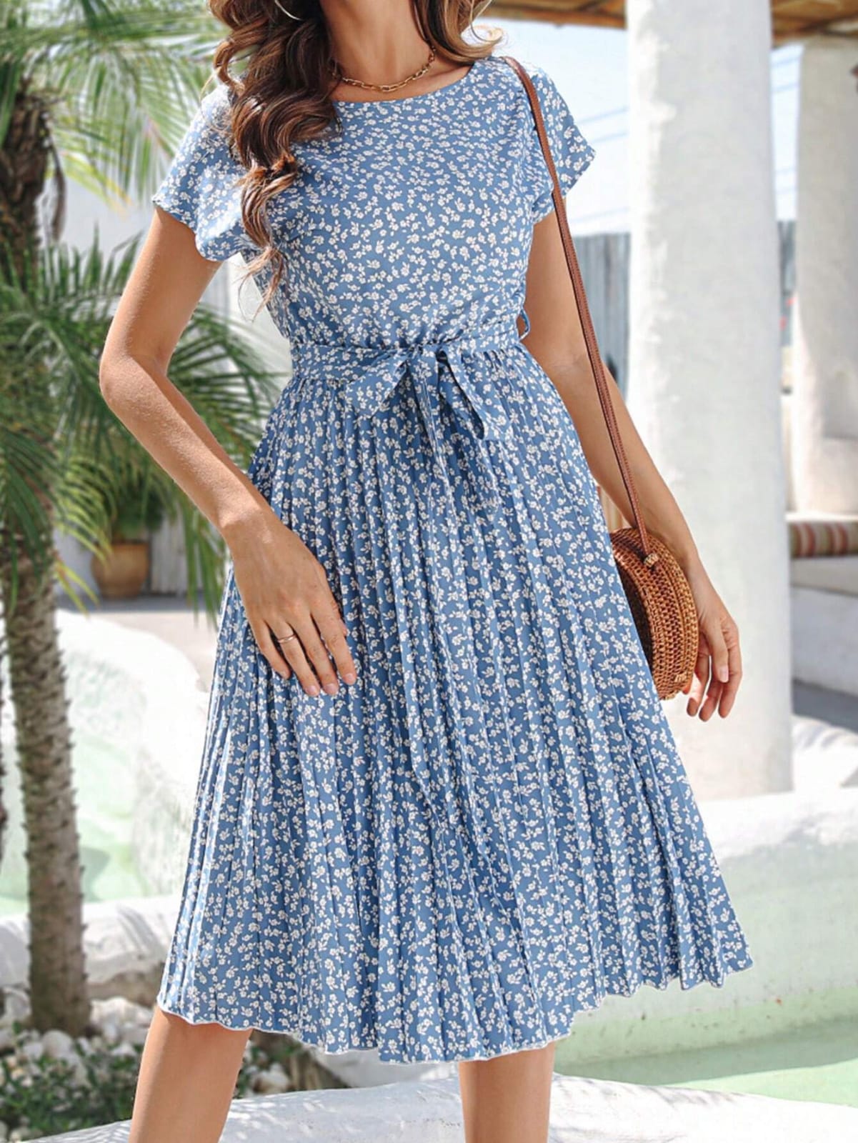 VESTIDO DE MUJER CON DOBLADILLO Y ESTAMPADO FLORAL