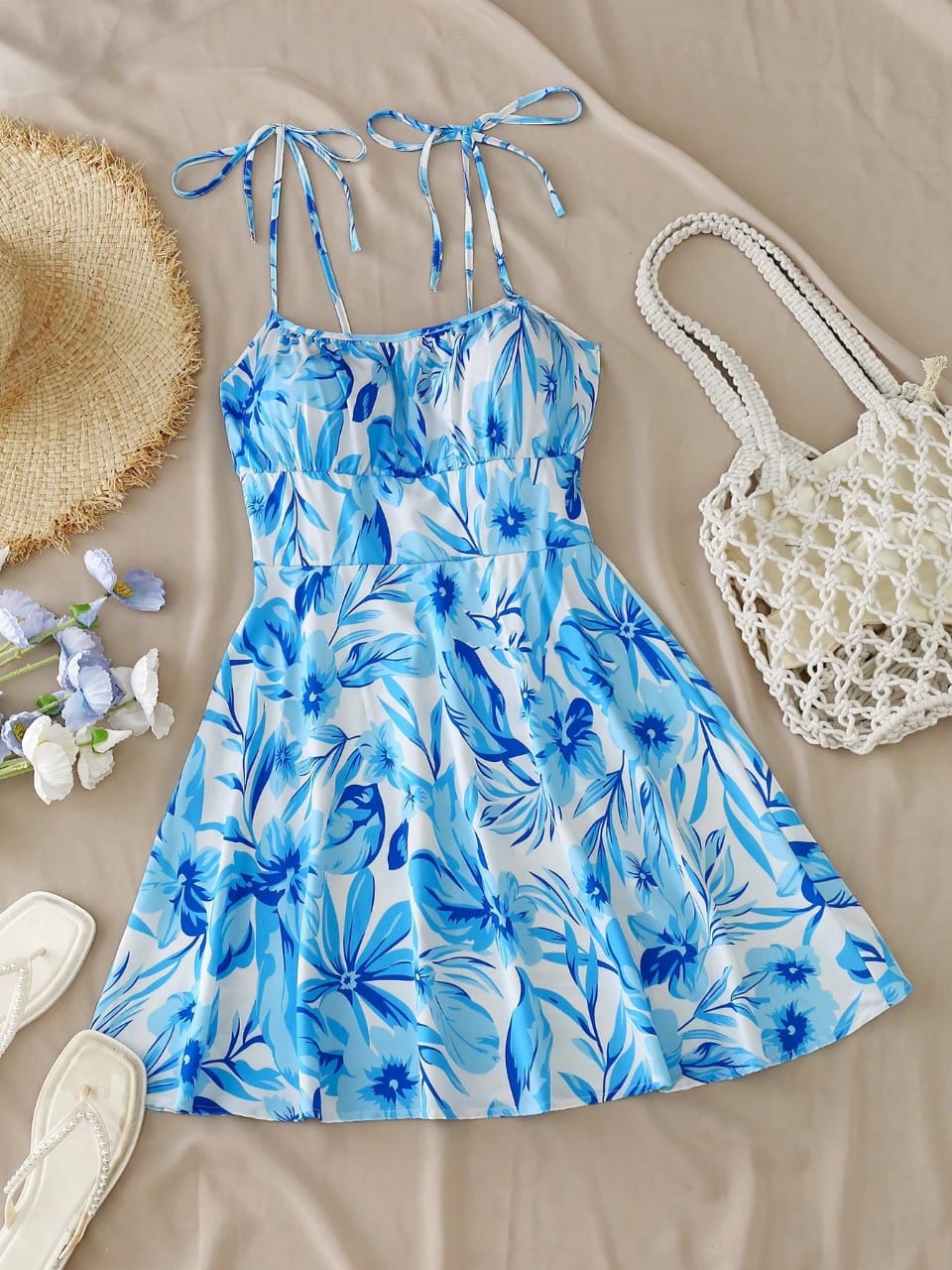 VESTIDO DE MUJER DE TIRANTES CON ESTAMPADO FLORAL