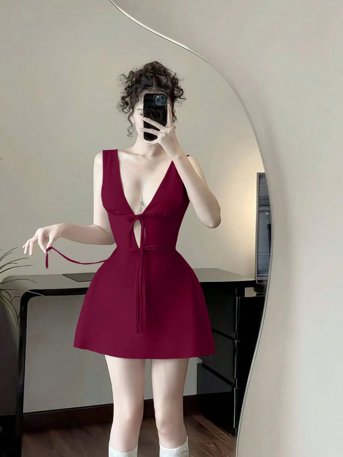 VESTIDO DE MUJER SIN MANGAS ESCOTE V Y LAZOS