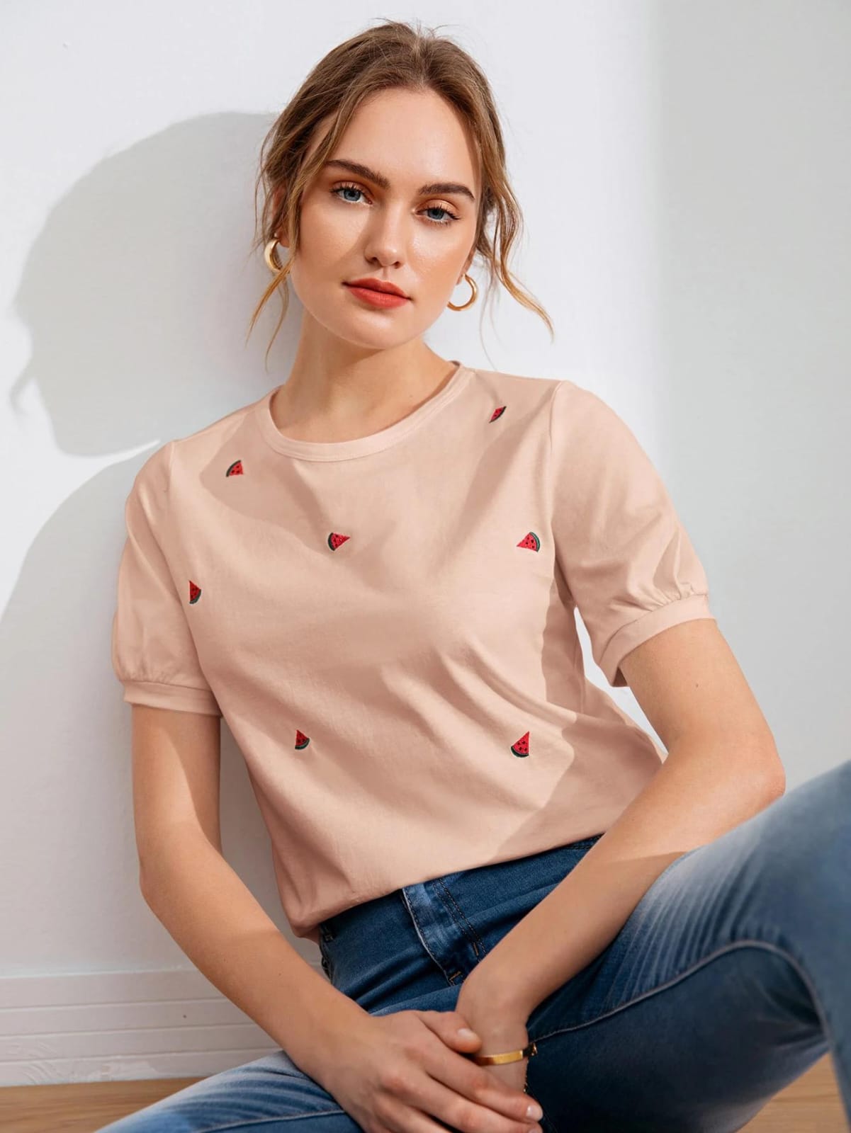 CAMISA DE MUJER CON DISEÑO DE SANDIA