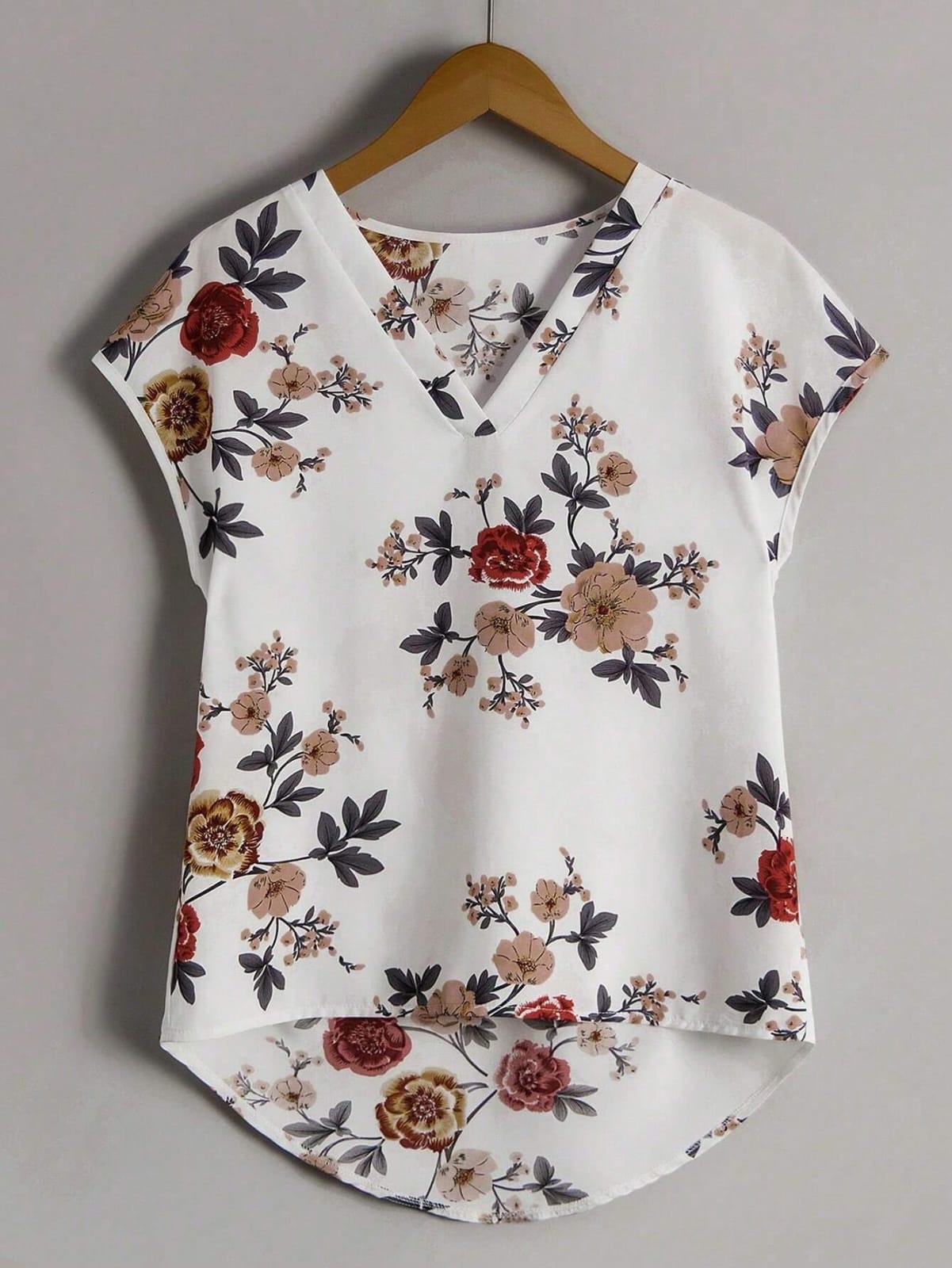 CAMISA BLANCA CON FLORES TALLA XL 50000225