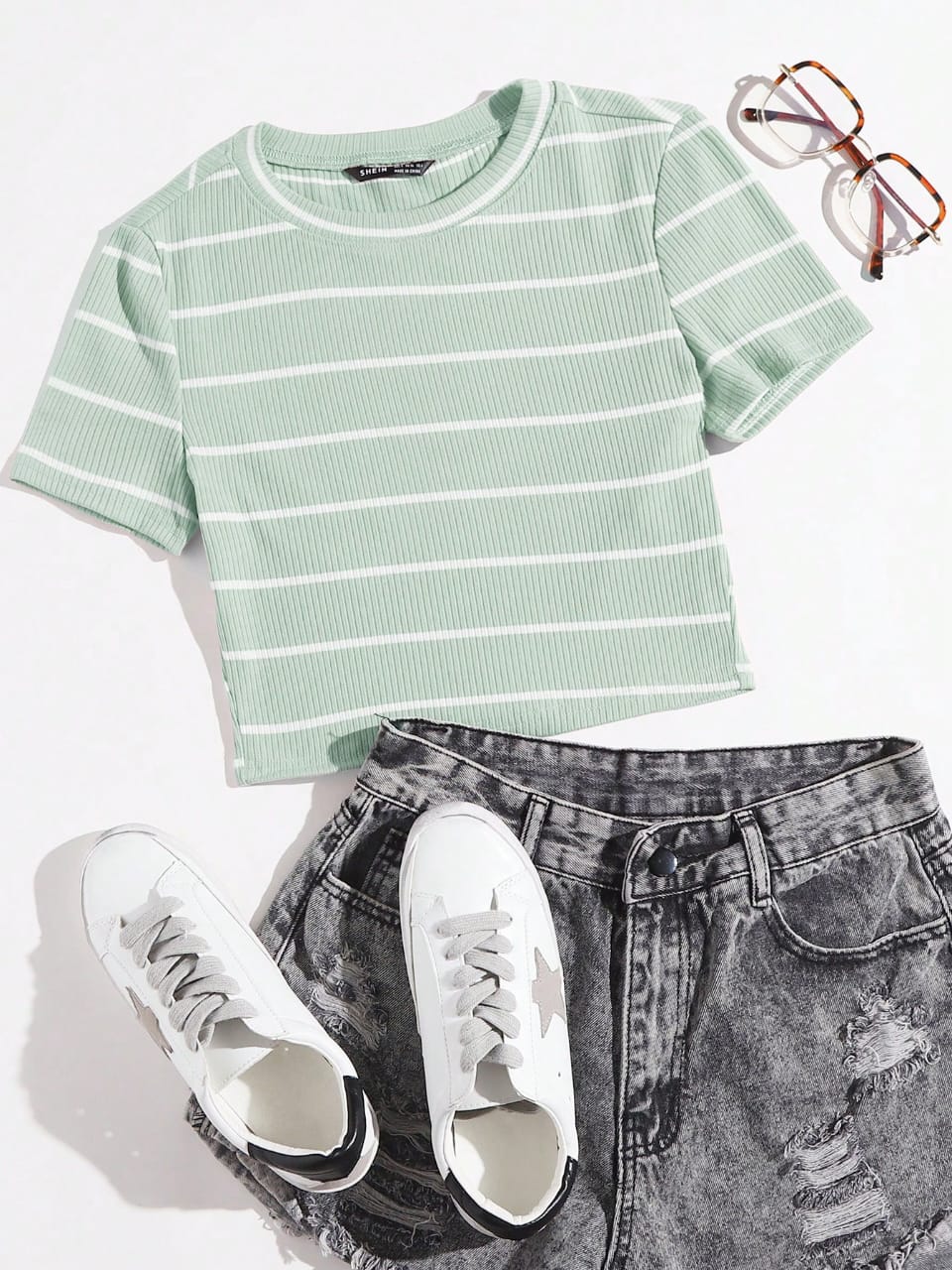CAMISA DE MUJER COLOR VERDE Y RAYAS BLANCAS