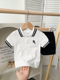 CONJUNTO BLANCO Y NEGRO DE NIÑO