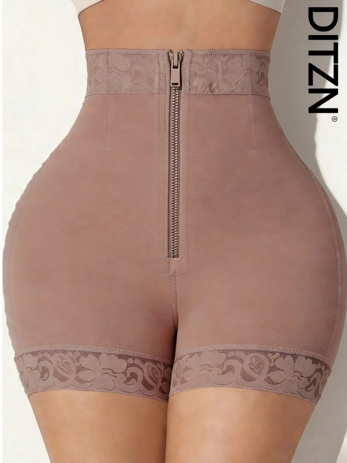SHORTS MOLDEADOR CON CREMALLERA