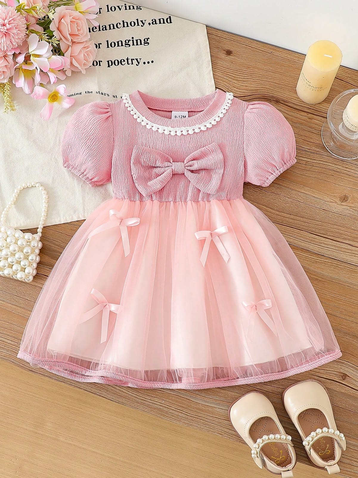 VESTIDO DE NIÑA CON CHONGITOS