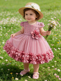 VESTIDO CON FLORES EN LA PARTE DE ABAJO