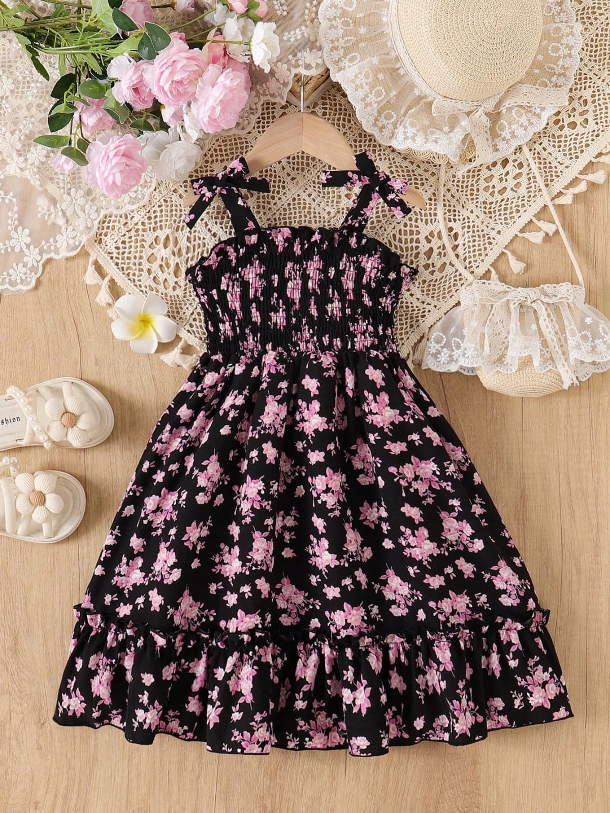 VESTIDO DE NIÑA