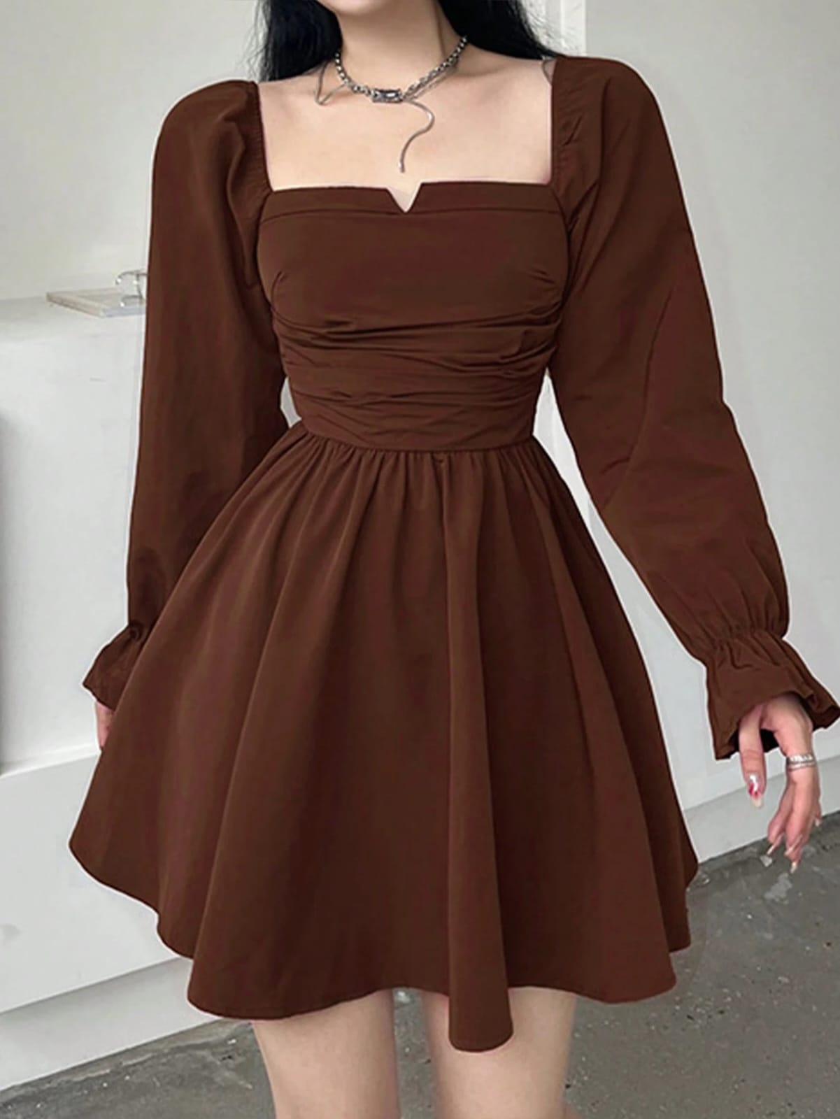 VESTIDO CORTO MANGA LARGA