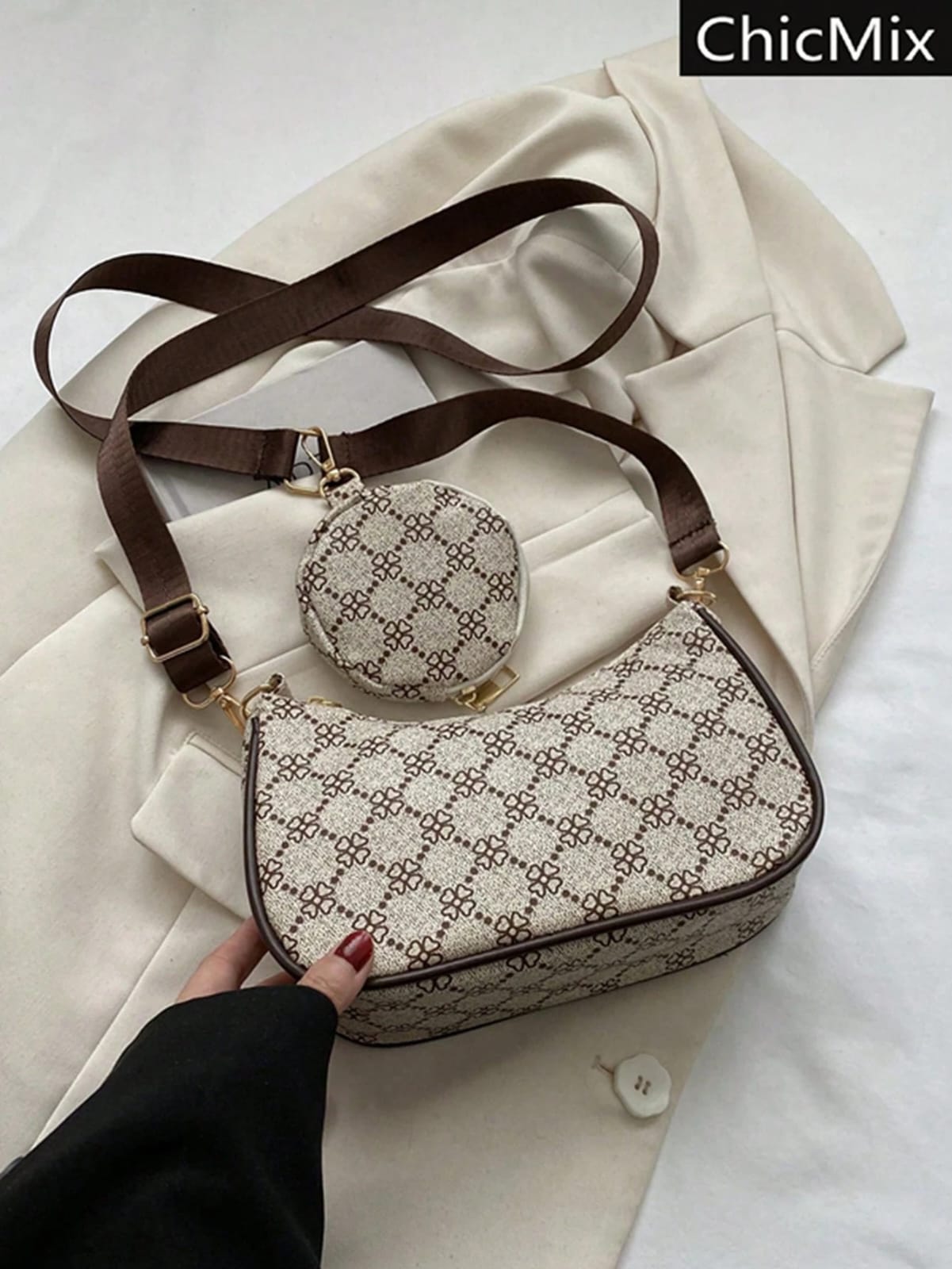 CARTERA BEIS CON BORDES CAFE 0009201