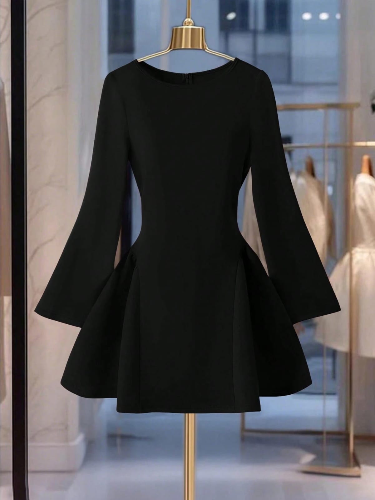 VESTIDO CORTO MANGA LARGA ANCHA