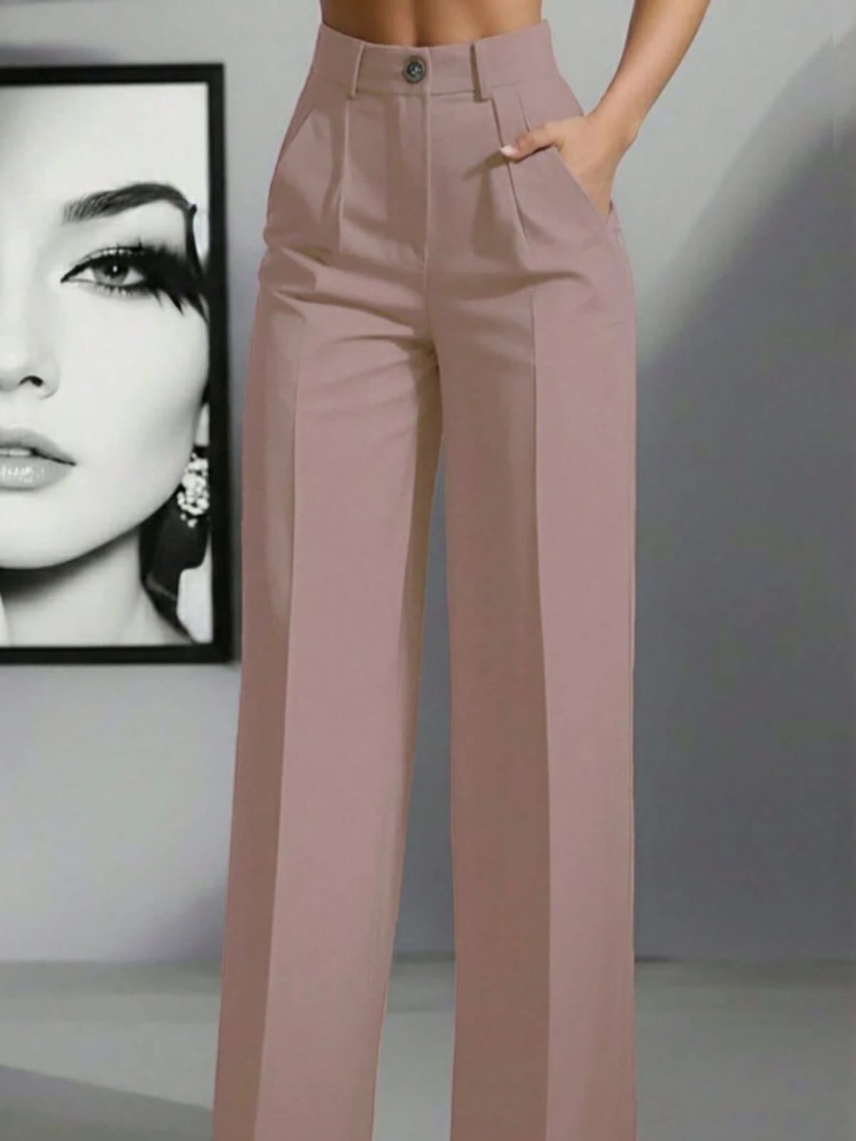 PANTALONETA BEIGE ELEGANTE DE MUJER