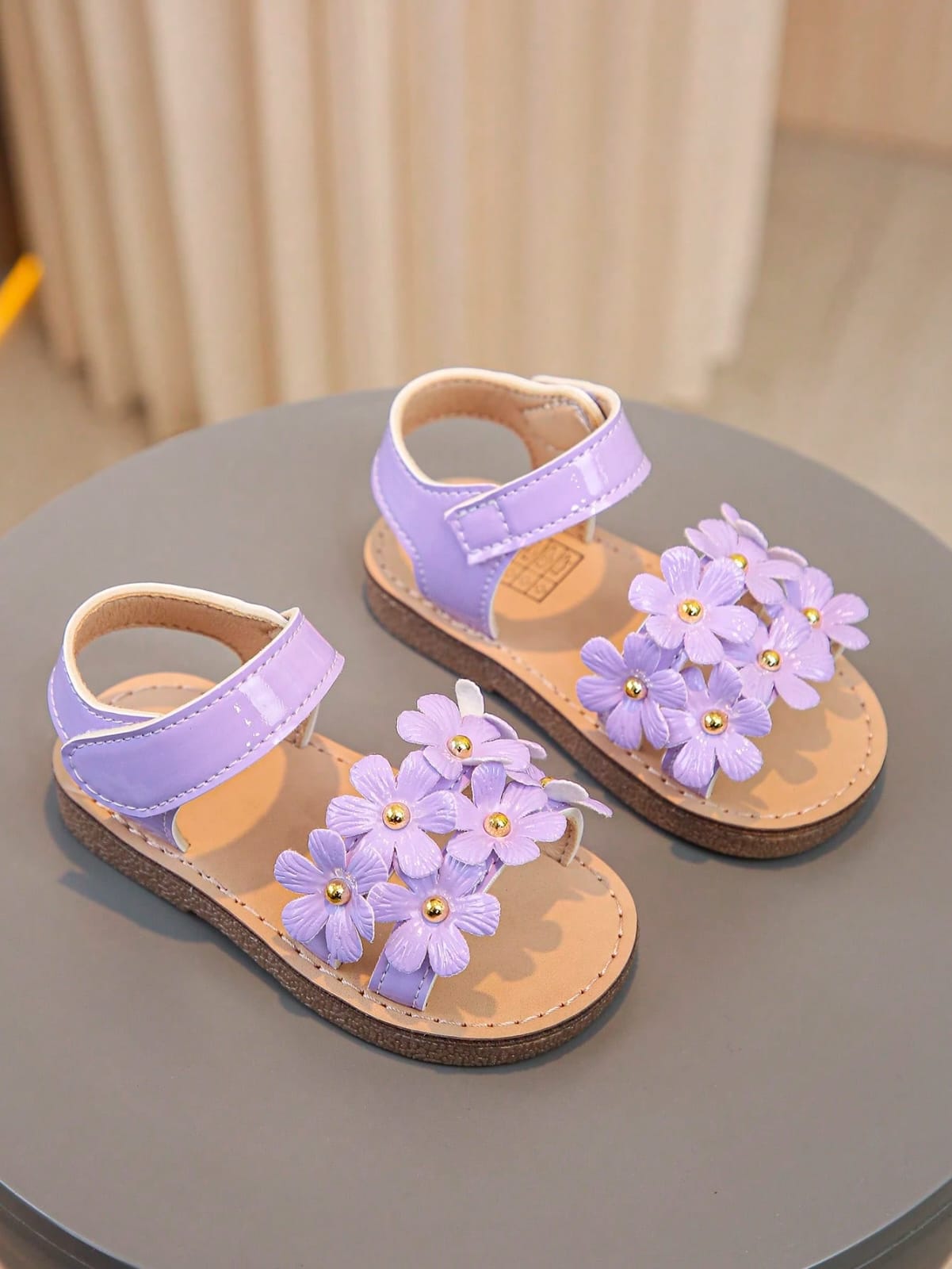 SANDALIAS MORADAS DE NIÑA