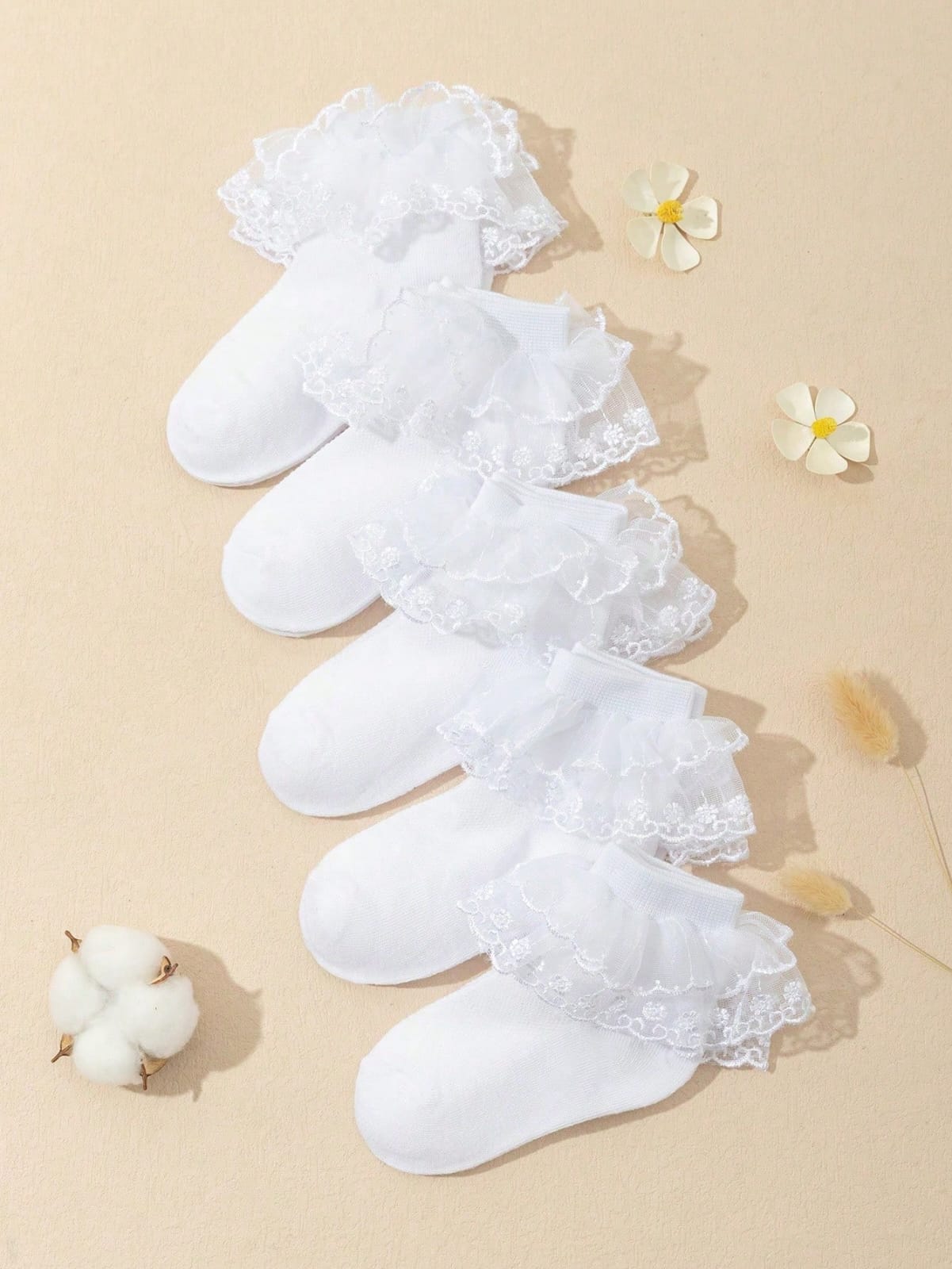 SET DE CALSETINES DE NIÑA COLOR BLANCO