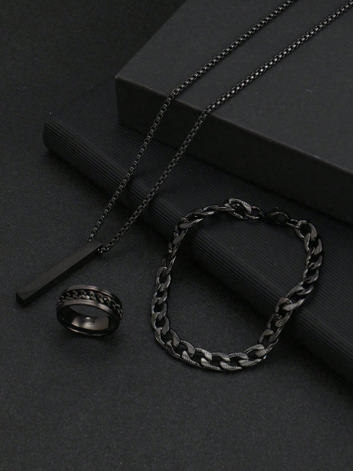 SET DE 3 PIEZAS PULSERA, COLLAR Y AÑILLO DE HOMBRE