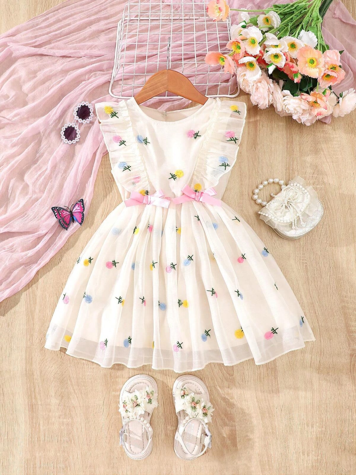 VESTIDO DE NIÑA