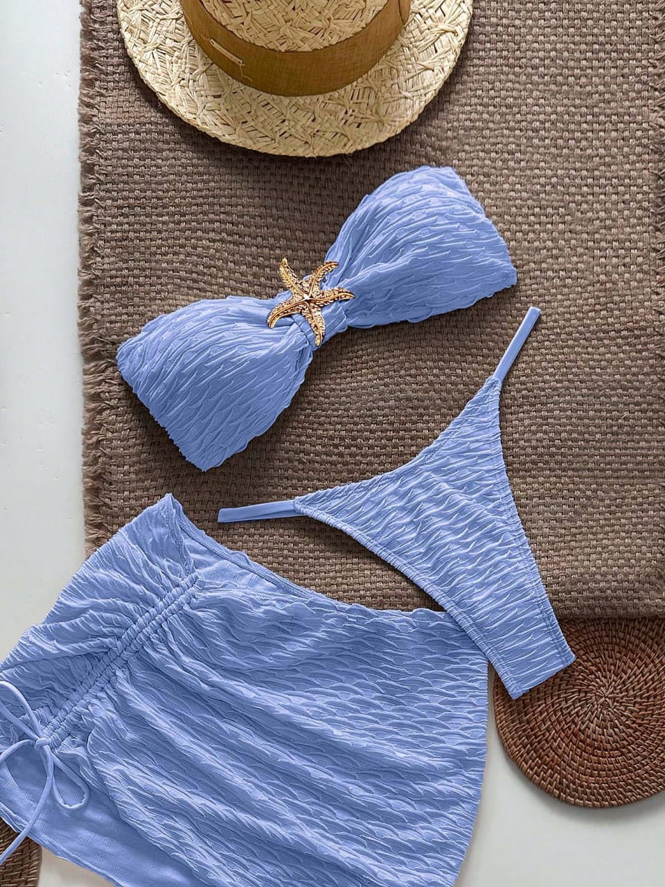TRAJE DE BAÑO COLOR CELESTE