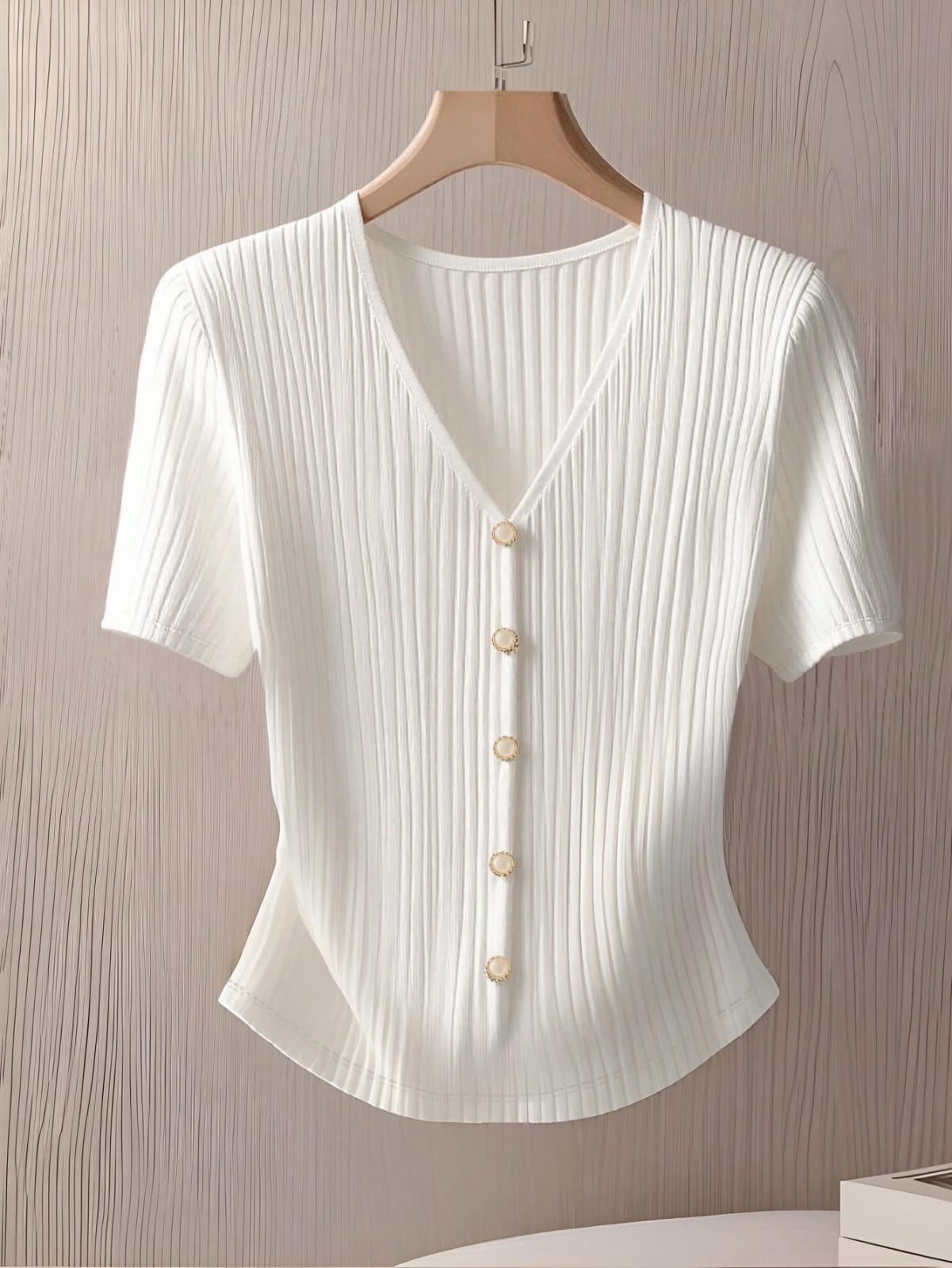 CAMISA DE MUJER DE MANGA CORTA Y BOTONES
