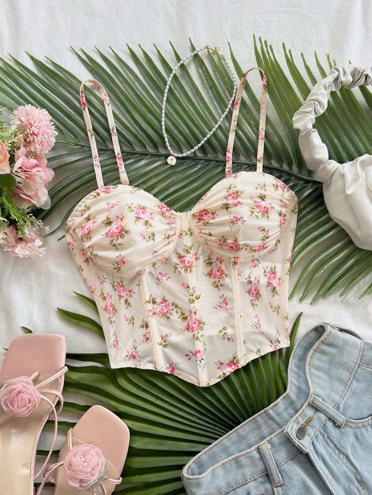 TOP DE MUJER DE TIRANTES CON ESTAMPADO FLORAL