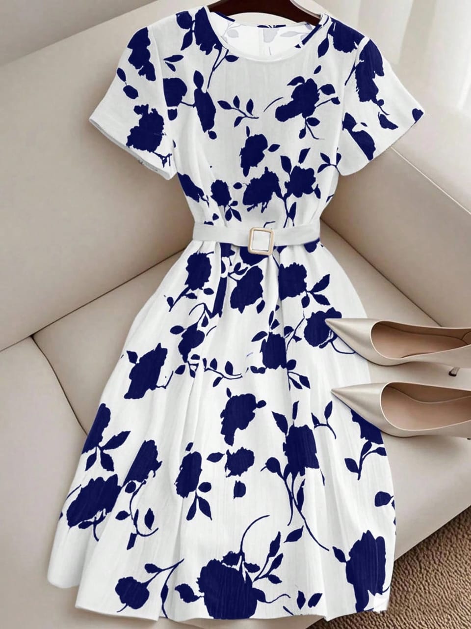 VESTIDO DE MUJER CON CINTURON