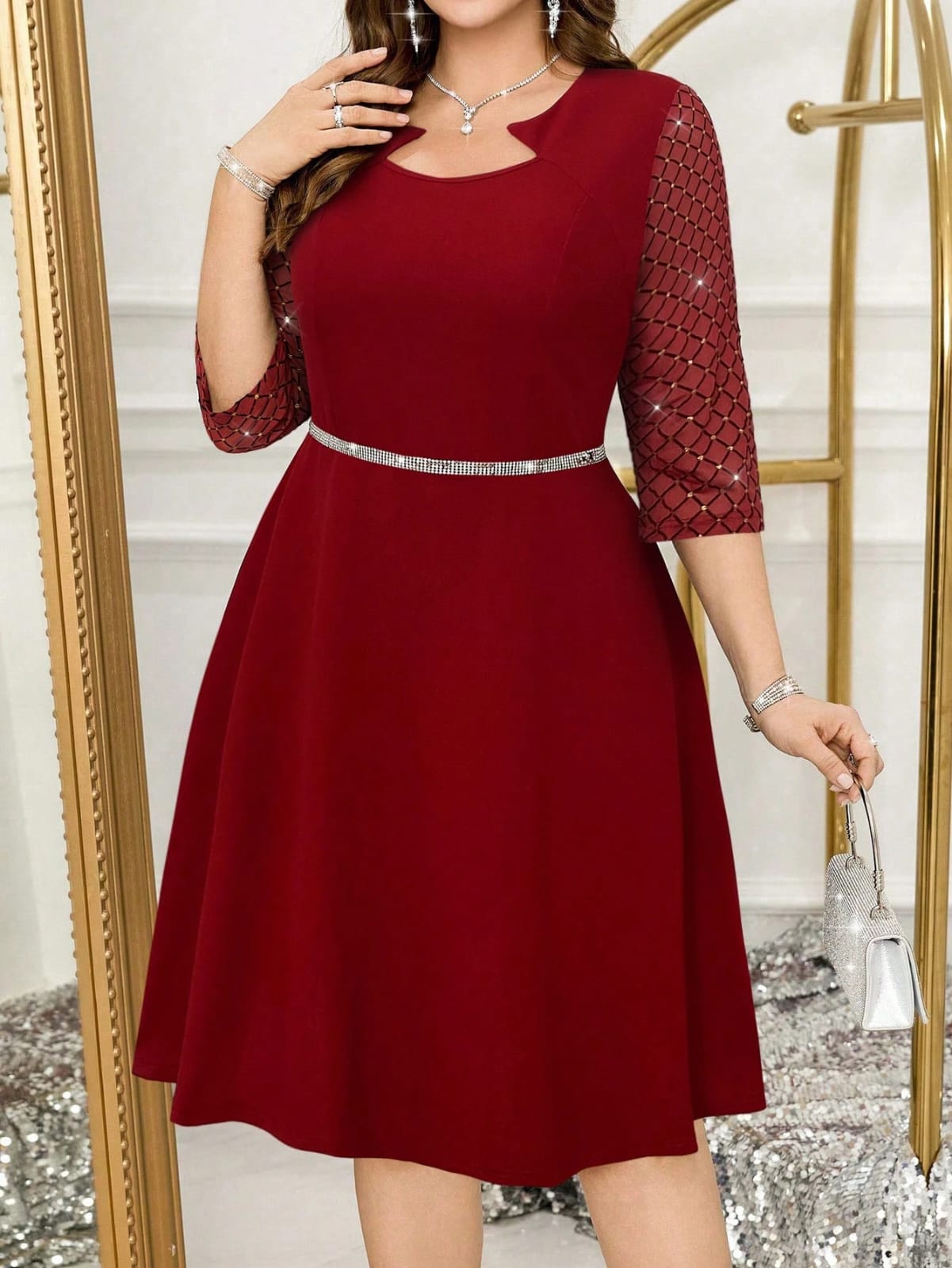 VESTIDO ELEGANTE DE MUJER CON MANGAS DE MALLA