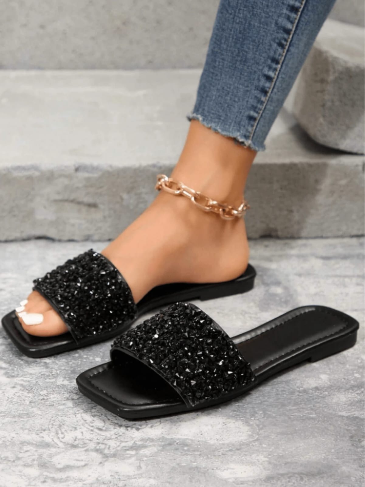 SANDALIAS NEGRAS DE MUJER
