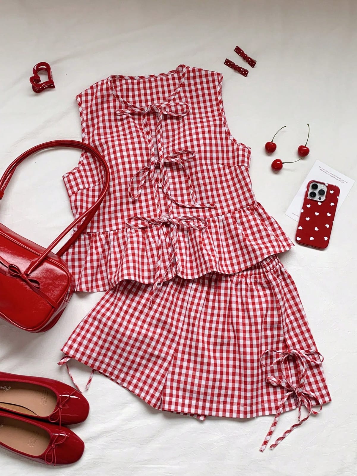 CONJUNTO DE SHORT Y CAMISA DE DAMA