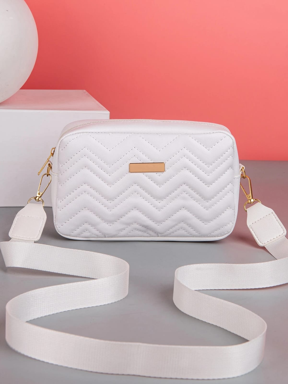 CARTERA BLANCA DE MUJER