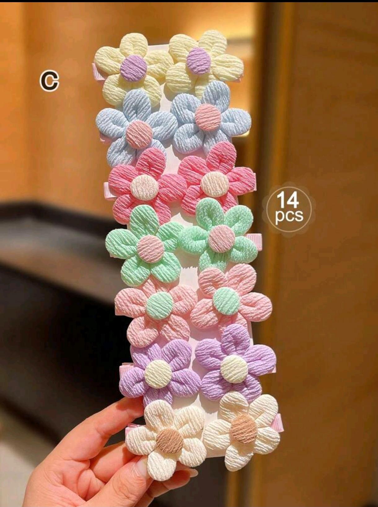 SET DE 14 GANCHITOS DE FLORES