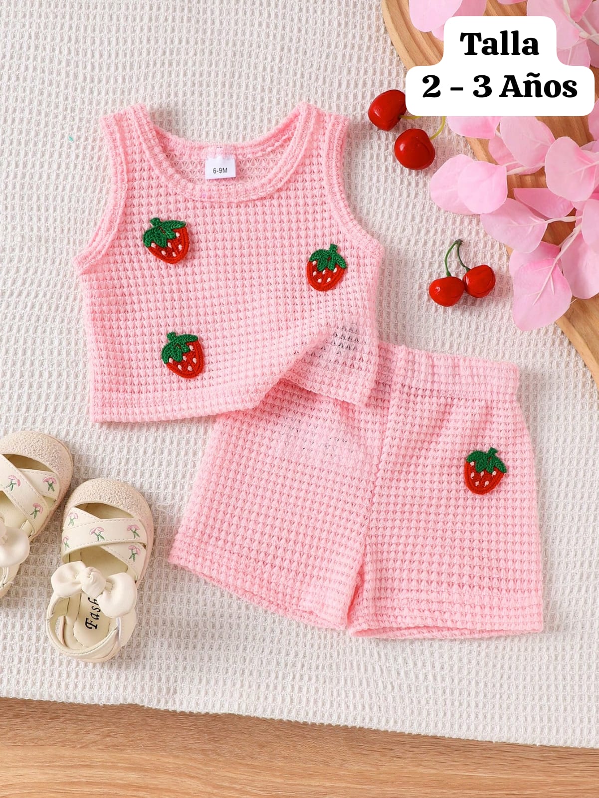 CONJUNTO DE NIÑA DE FRESA