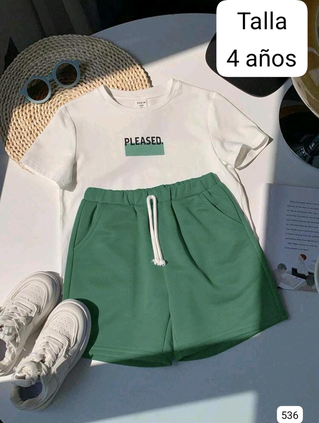 CONJUNTO CON SHORT DE NIÑO