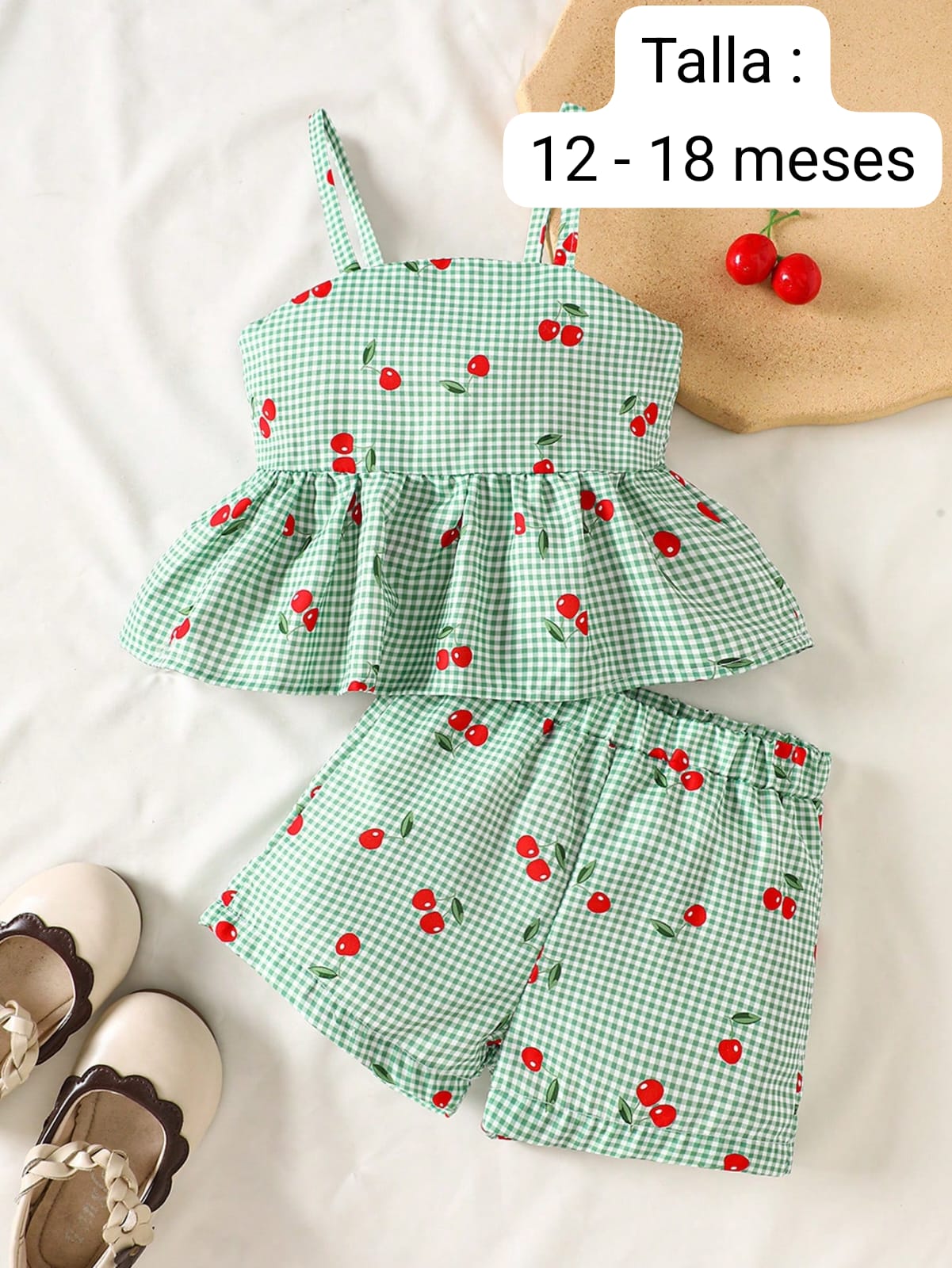 CONJUNTO DE NIÑA DE CEREZA