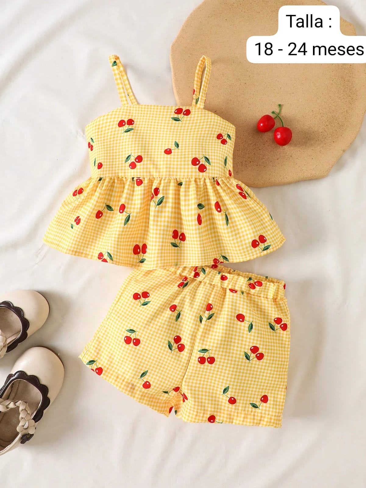 CONJUNTO DE NIÑA DE CEREZA