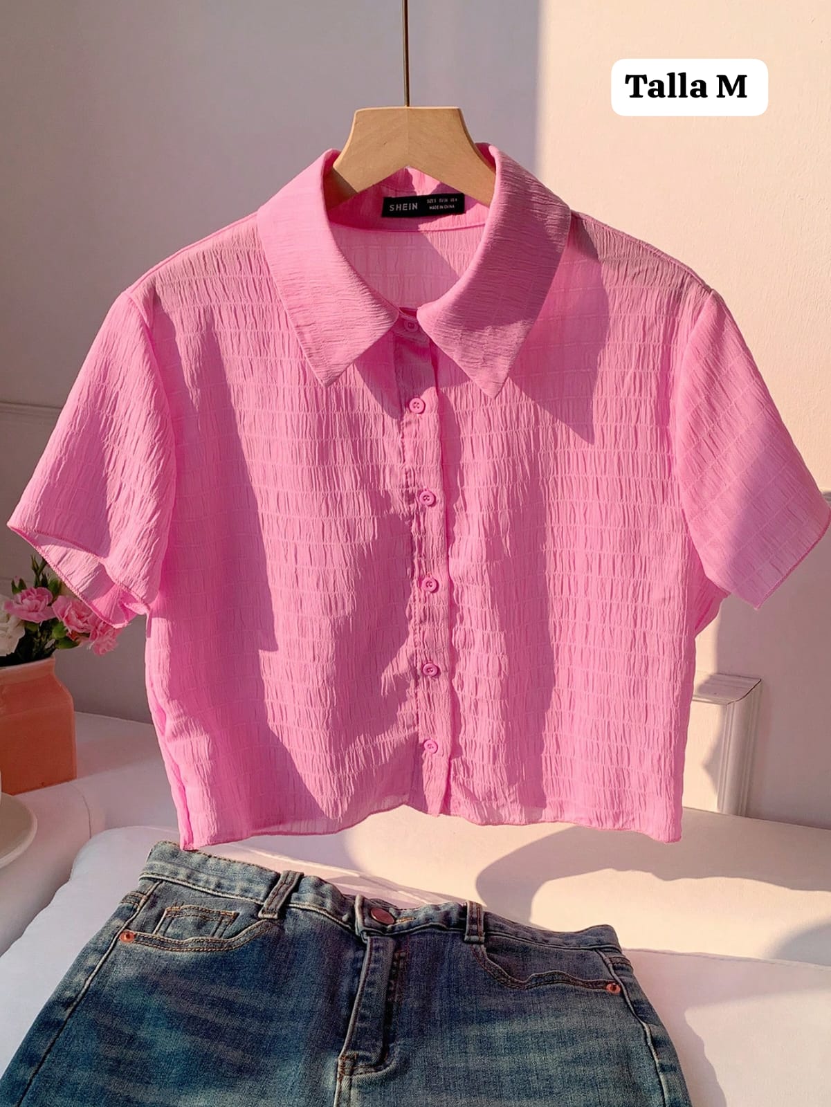 BLUSA DE BOTONES ROSA DE MUJER