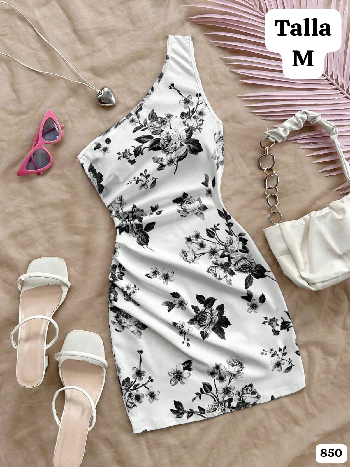 VESTIDO CORTO BLANCO CON ROSAS DE MUJER