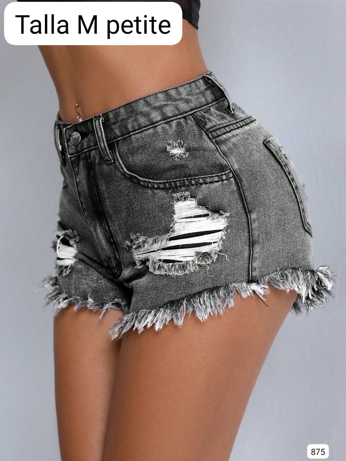SHORT CORTO GRIS DE MUJER