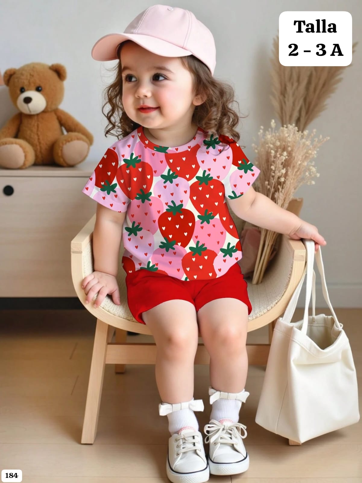 CONJUNTO DE FRESAS GRANDES Y SHORT ROJO DE NIÑA
