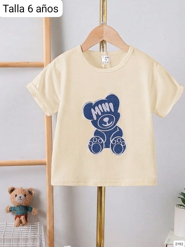 CAMISA BEIGE DE OSO AZUL DE NIÑO