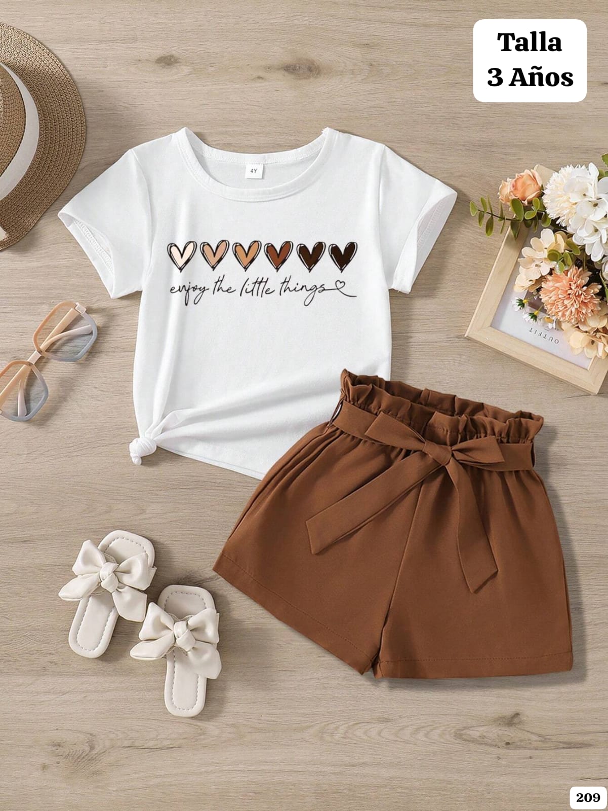 CONJUNTO DE SHORT CAFÉ DE NIÑA