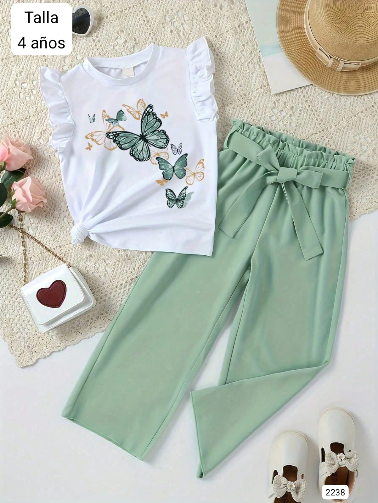 CONJUNTO DE PANTALONETA VERDE DE NIÑA