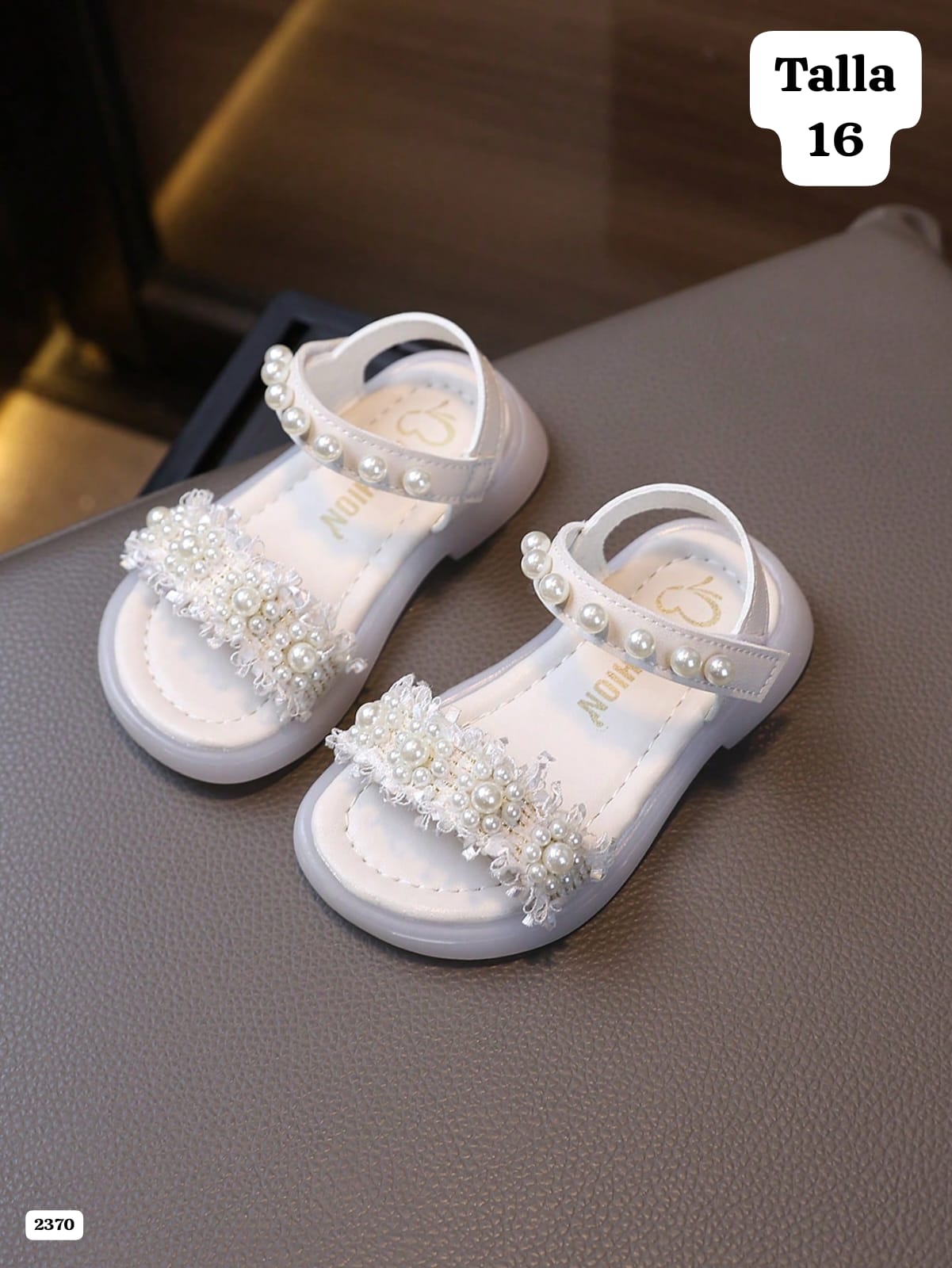 SANDALIAS BLANCAS DE NIÑA TALLA 16