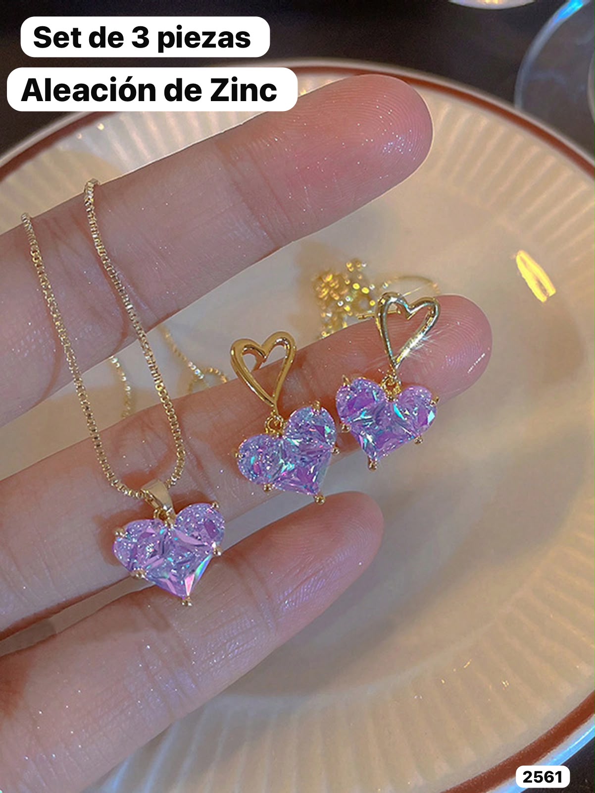 JUEGO DE CADENA Y ARITOS DE CORAZON MORADO