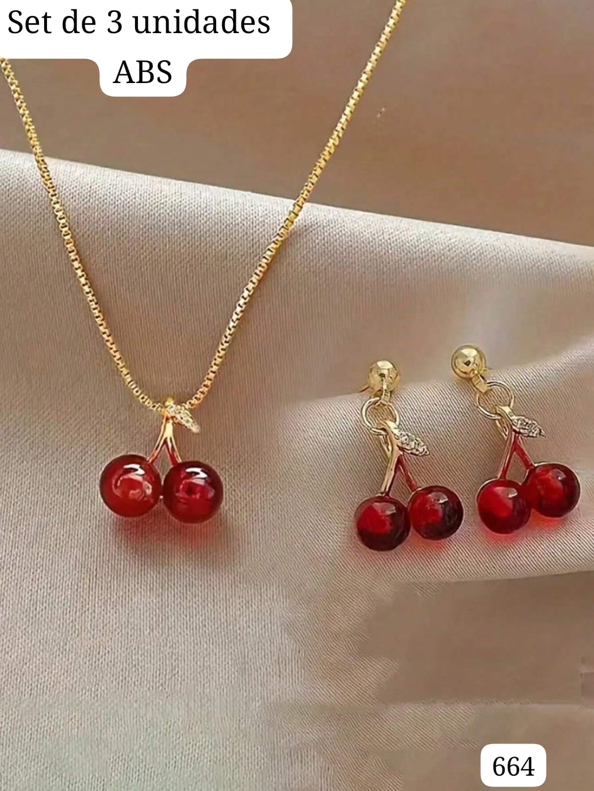 SET DE CADENA + ARETES DE CEREZA