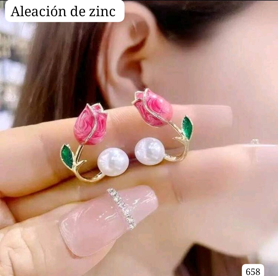 ARETES DE PERLAS Y TULIPAN
