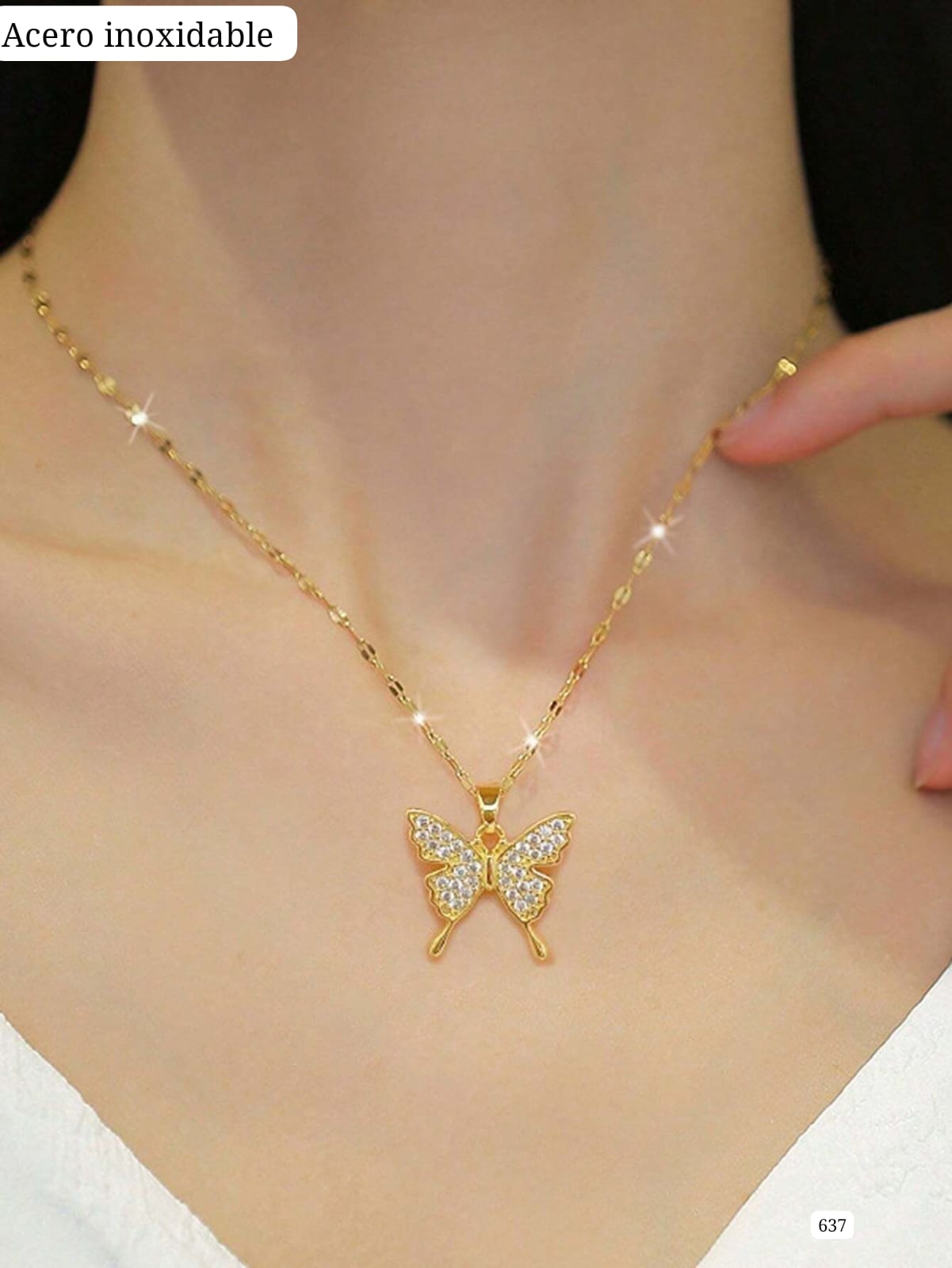 COLLAR DORADO DE MARIPOSA DE MUJER