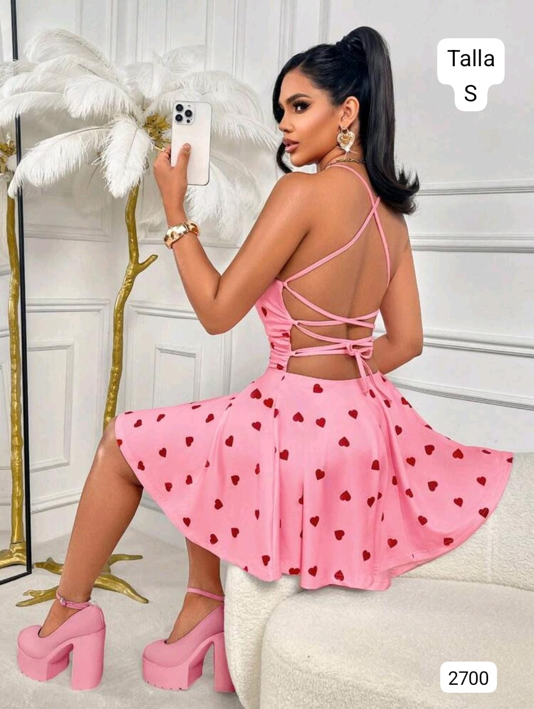 VESTIDO ROSA CON CORAZONES ROJOS DE MUJER