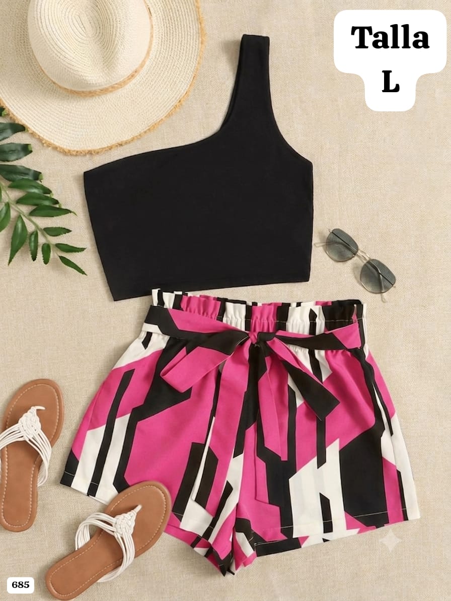 CONJUNTO DE SHORT Y TOP DE MUJER