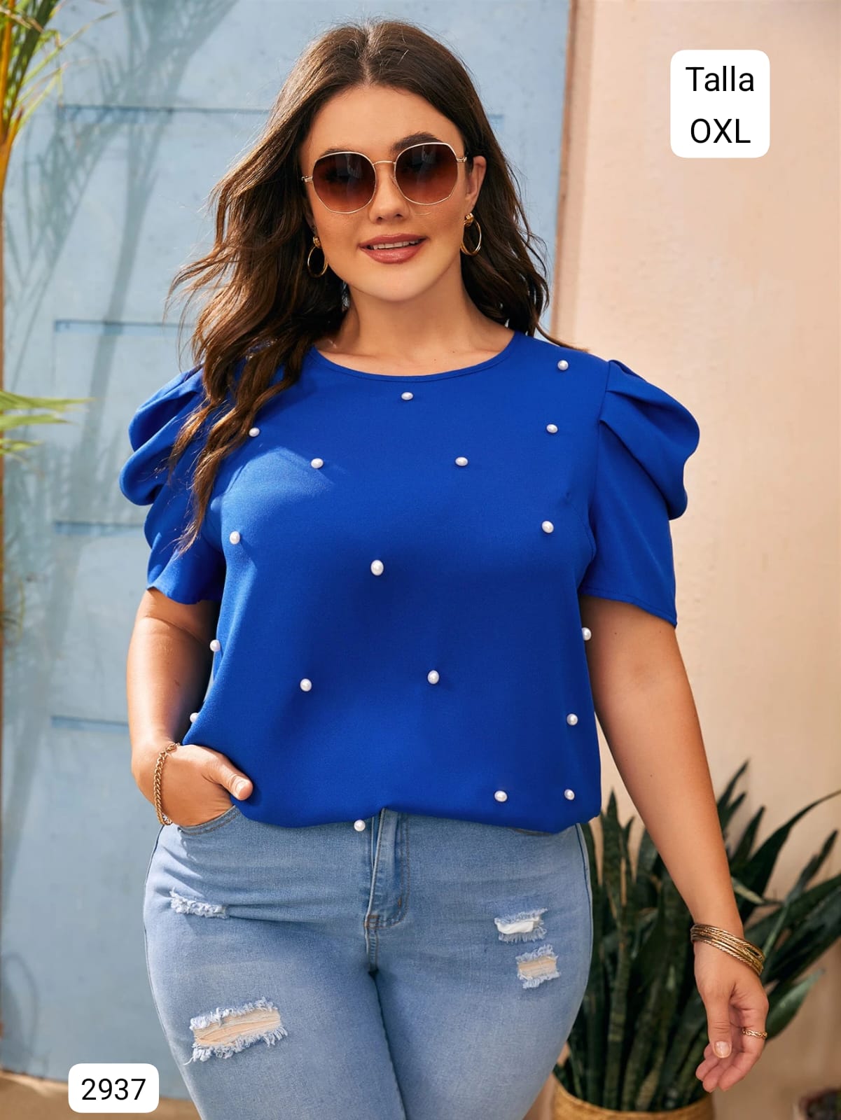 BLUSA AZUL DE MUJER CON PERLAS